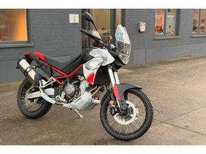 ② 2025 APRILIA TUAREG 660 E5+ DIRECTIEMOTOR - 1000 KM'S