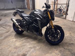 SUZUKI GSX-750 | A2 | NUR 3850KM | TÜV NEU