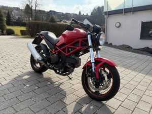 DUCATI MONSTER 695