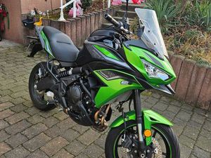 KAWASAKI VERSYS 650
