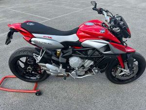 MV AGUSTA RIVALE 800 2015 ROSSO