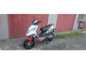 MOTO KEEWAY RY6