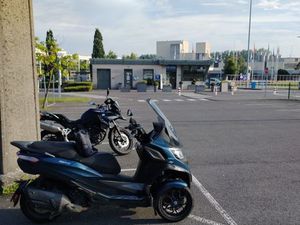 VEND PIAGGIO MP3 530