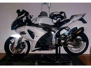 SUZUKI GSXR 1000 25TH ANNIVERSARY LIMITED EDITION QUICKSHIFT — MOTOREN | SUZUKI — MARKTPLAATS