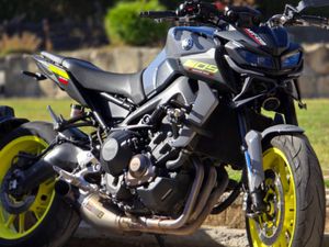 YAMAHA MT-09 2-РИ СОБСТВЕНИК →