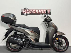 HONDA SH 300I / ABS (BJ 2019) — MOTOREN | HONDA — MARKTPLAATS