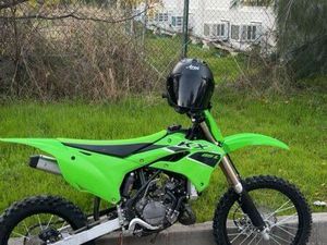 85KX 2023 ÉCHANGE CONTRE SURRON OU TALARIA