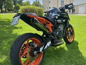KTM 890 DUKE GP