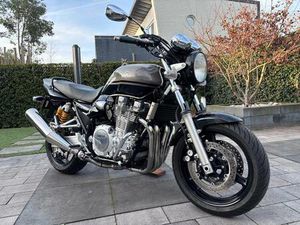 ② YAMAHA XJR 1300 24500 KM 2009