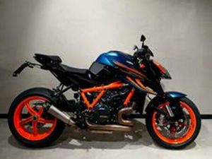 KTM 1290 SUPER DUKE R