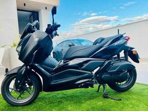YAMAHA - XMAX 125 TECHMAX