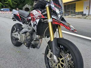 APRILIA DORSODURO NERO