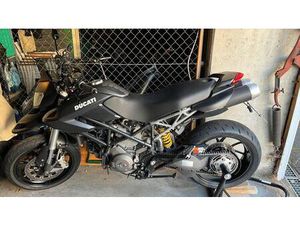 DUCATI HYPERMOTARD 796