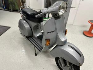 PIAGGIO VESPA PX200E ALT SAMMLER AUFGEPASST