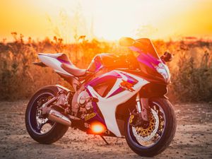 SUZUKI GSXR 600 K6 →