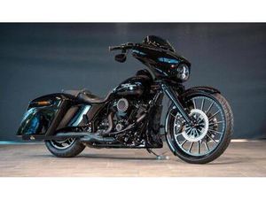 HARLEY-DAVIDSON STREET GLIDE 5HD M. J&H 26 ZOLL EINZELSTÜCK