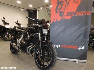 YAMAHA MT