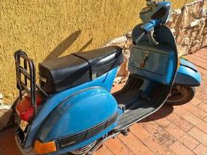 PIAGGIO VESPA P 200 E - 1982