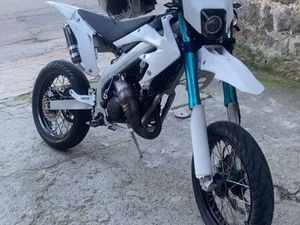 MOTO 50 CC