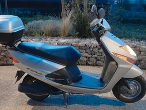 SCOOTER À VENDRE