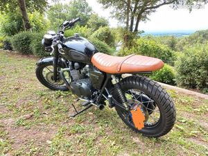 TRIUMPH T100 BONNEVILLE BLACK SCRAMBLER