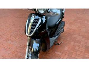 VENDO PIAGGIO CARNABY CRUISER 300 (2008 - 13) USATA A NAPOLI (CODICE 9904179) - MOTO.IT