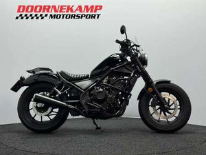 HONDA CMX 500 REBEL ZWART