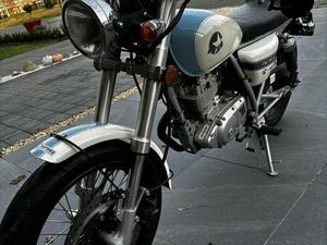 ② CAFÉ RACER