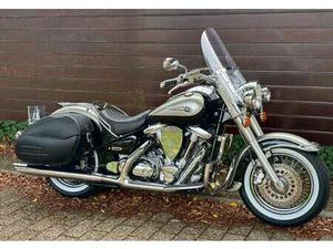 YAMAHA XV 1600 WILDSTAR ZWART