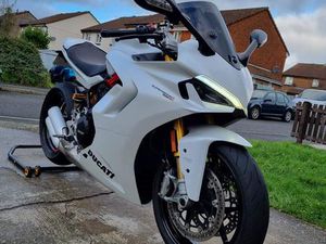 DUCATI SUPERSPORT 950 S SPORTS PETROL DUCATI QUICK SHIFT EURO 5 (110 PS) 937 CC