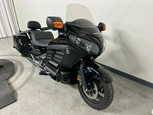 2013 HONDA GOLD WING F6B DELUXE (GL1800BDD)