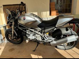 DUCATI, MONSTER S 4/ MONSTER 916