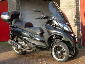 PIAGGIO MP3 500 LT GRIJS