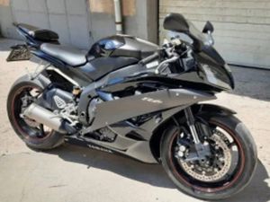 YAMAHA YZF-R6