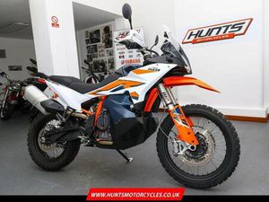 2024, '74 KTM 890 ADVENTURE R. 1 OWNER. JUST 3,839 MILES. KTM WARRANTY. £10,995