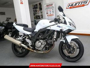 2014, '64 SUZUKI SV650S. ONLY 9,352 MILES. LOVELY BIKE. GREAT VALUE £3,695