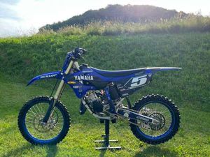 YZ 125