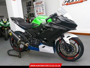 2023 KAWASAKI NINJA 400 RACE BIKE. MSS BUILT. BEMSEE SPEC. WOW & MORE. £7,995