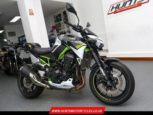 2021, '21 KAWASAKI Z900. ONLY 6,225 MILES. RADIATOR GUARD, TAIL TIDY. £7,495