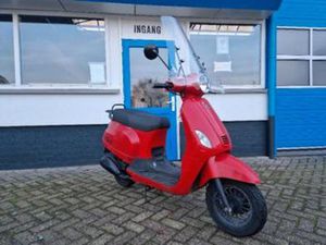 HANDEL / OPKNAP / EXPORT : BTC RIVA 2018 SNOR / A-KLASSE — SCOOTERS | SYM — MARKTPLAATS