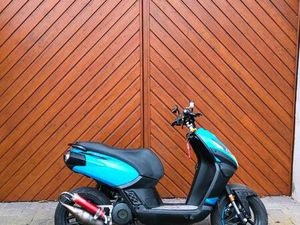 PEUGEOT KISBEE STREETZONE