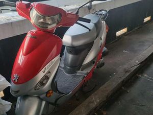 ROLLERPEUGEOT V-CLIC 45 KMH