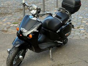 APRILIA MOJITO CUSTOM 125 ROLLER, BJ. 2008, MIT TOPCASE