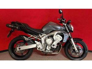 VENDO YAMAHA FZ6 (2004 - 07) USATA A VILLADOSSOLA (CODICE 9904217) - MOTO.IT