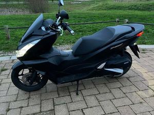 HONDA PCX125 SCOOTER PETROL CVT V-BELT EURO 5 (12 PS) 125 CC