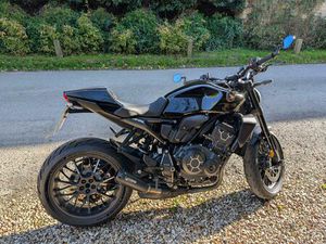 HONDA CB1000R NAKED PETROL MANUAL EURO 5 (146 PS) 998 CC