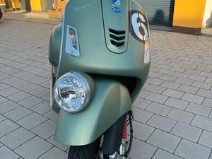 VESPA GTS300 SEI GIORNI GRÜN - SEHR GEPFLEGTER ZUSTAND