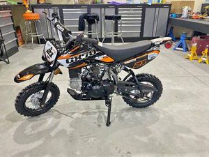 70 CC DIRTBIKE AUTO WITH ELECTRIC STARTER