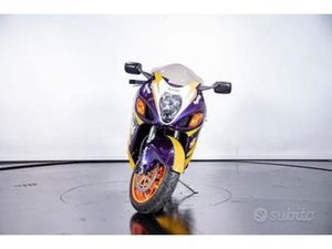 SUZUKI GSX HAYABUSA 1300