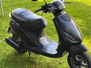 PIAGGIO ZIP 4T / 45 KM/H PAPIERE / LÄUFT